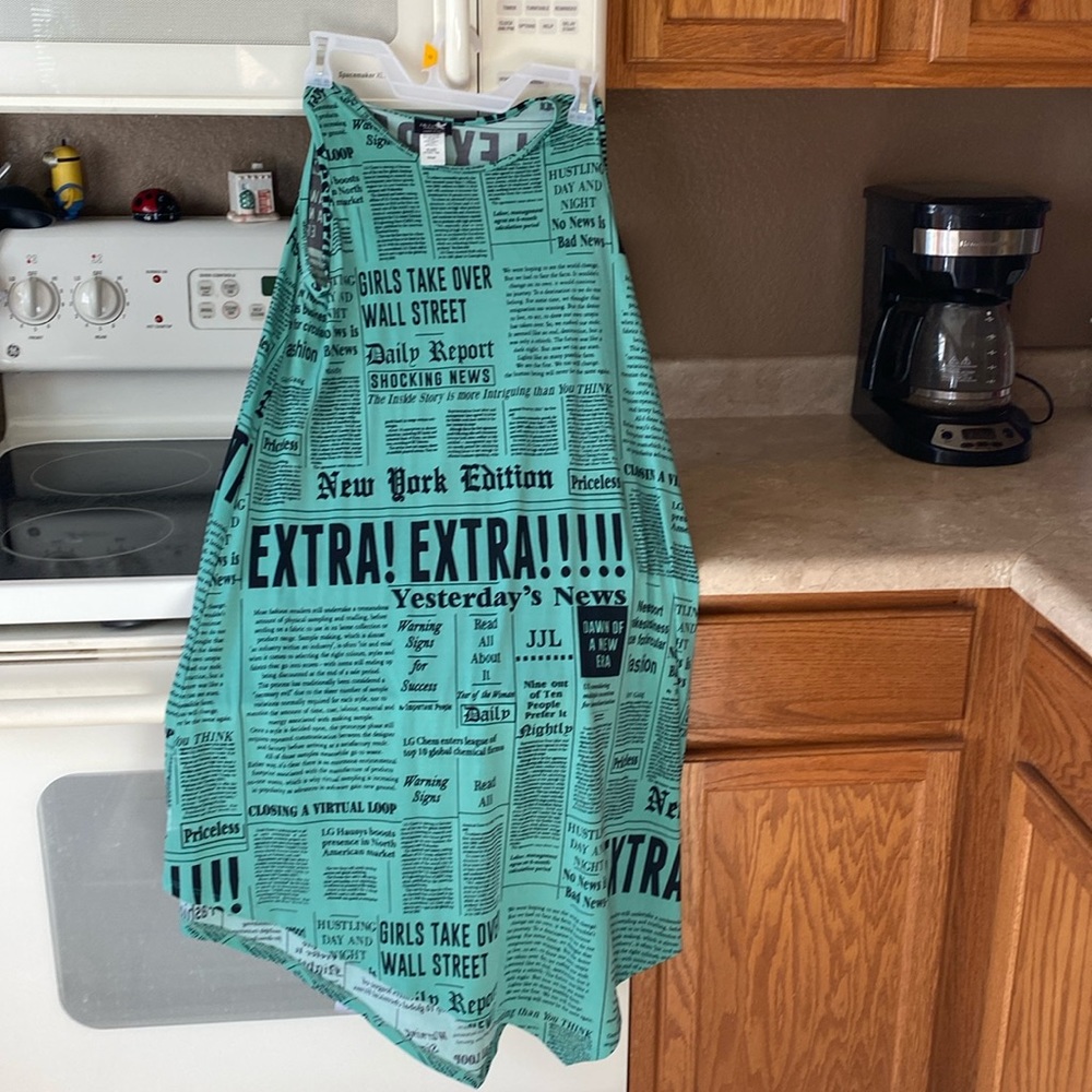 Fun Dress… Newspaper headlines